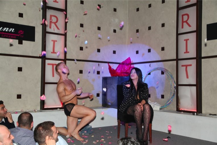 La Folie Rouge 2013 Part 1
